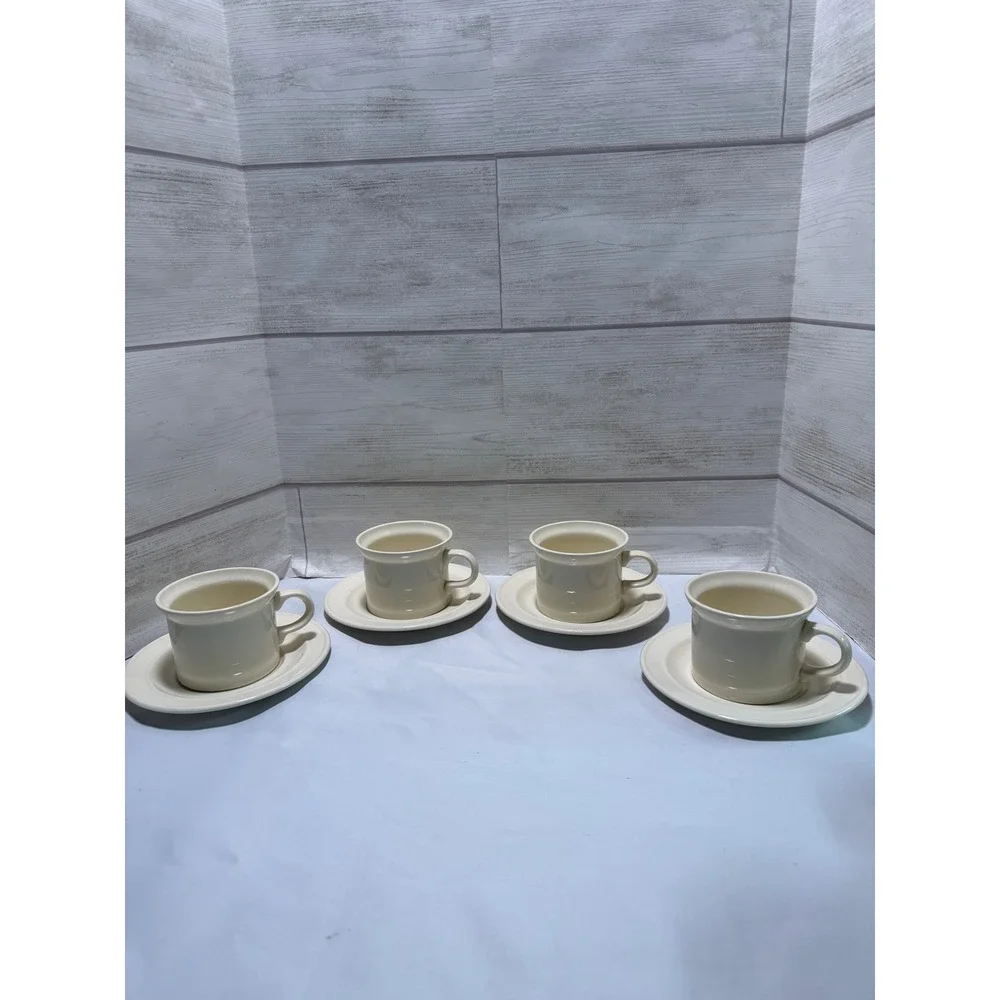 Homer Laughlin Ivory Ceramic Cup and Saucer‎ Set of 4 Vintage USA Creamware